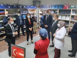 Ücretsiz çocuk mağazası hizmete açıldı