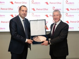 Enerji sektörünün devleri Petrol Ofisi ve Aydem Perakende’den elektrikte önemli iş birliği