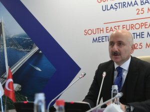 Bakan Karaismaioğlu, GDAÜ şemsiyesi altında "Ulaştırma Çalışma Grubu" kurulmasını önerdi