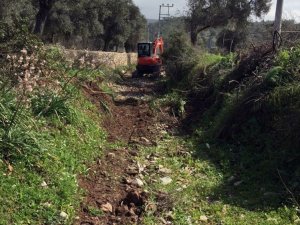 Milas’ta 2 Bin Metre Dere Temizliği Yapıldı