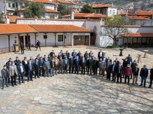 Başkan Gümüş; “Muhtarlar Bizlere En Yakın Kişilerdir”