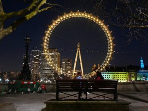 İngiltere’de son 24 saatte 6 bin 220 yeni vaka