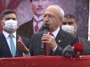 Kılıçdaroğlu’na "Kurban olurum" dedi, korumalar engelledi