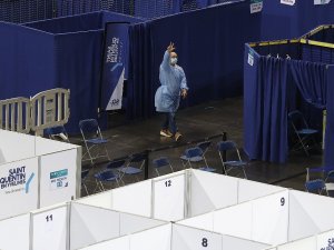 Fransa’da son 24 saatte 45 bin 641 yeni vaka