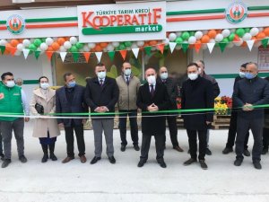 Tarım Kredi Kooperatif Market’in 200’üncü şubesi Bergama’da açıldı