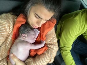 Avrasya Tüneli’nde eşi doğum yapan Deniz Giray o anları anlattı