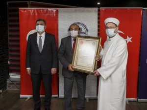 Diyanet İşleri Başkanı Erbaş: “İyilik için bir araya gelenler güçlü olursa, fitne için bir araya gelenler başarılı olamazlar”