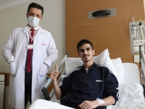 Tek kesiden çifte akciğer operasyonu ile  hem sağlığına kavuştu, hem de tıp tarihine geçti