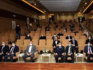 Çekmeköy’de gençler için insan hakları eğitimleri başladı