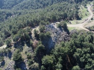İzmir’de antik taş ocağı bulundu