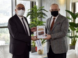 Rektör Ataç’tan Başkan Ergün’e ’hayırlı olsun’ ziyareti