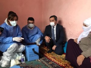 Malatya’da sağlık müdürü Covid 10 aşı çalışmalarını denetledi