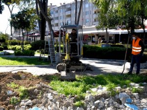 Kuşadası’nda “Yeşil Seferberlik” devam ediyor