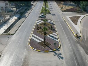 Çevre yolu peyzaj düzenlemesi ile örnek oluyor
