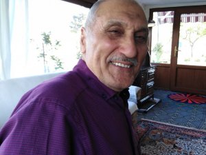 71 yaşındaki muhtar korona virüse yenildi