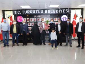Şehit yakınlarından Başkan Akın’a teşekkür