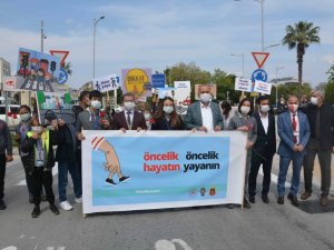 Ortaca’da "Yaya Önceliği Kırmızı Çizgimizdir" etkinliği düzenlendi