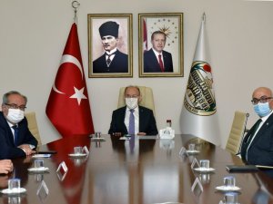 Aigai antik kentinde kazı sezonu öncesi yapılacaklar değerlendirildi