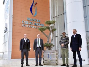 Akhisarlılar ilçeye ziraat fakültesi istiyor