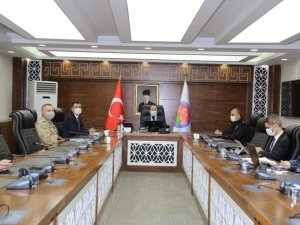 ‘Mavi boncuklu’ ilin valisinden rehavete kapılmayın uyarısı