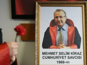 Bakan Kasapoğlu, Şehit Cumhuriyet Savcısı Mehmet Selim Kiraz’ı andı