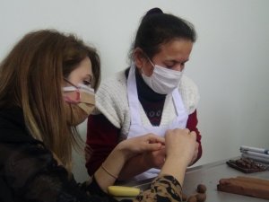 Görme engellilerin gönül gözüyle yaptıkları görenleri şaşırtıyor