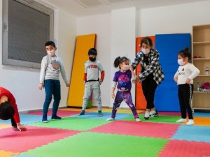 Keçiörenli minikler Çocuk Eğitim Merkezi’nde bilimle büyüyor