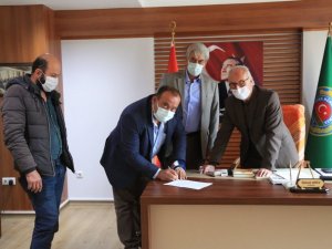 Milaslı pamuk çiftçisine makineli hasat garantisi