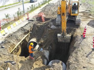 Büyükşehir Belediyesi Posta Caddesi’nde yağmur suyu hattı çalışması başlattı