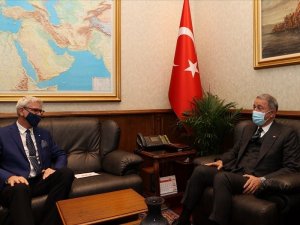 Bakan Akar, Letonya Büyükelçisi Vaivars’ı kabul etti