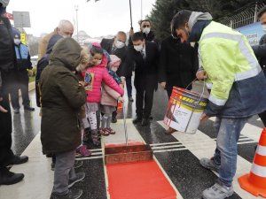 Kağıthane’de yaya geçitlerinde ’Kırmızı Çizgi’ dönemi