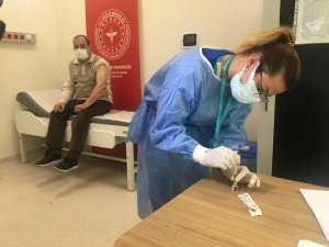 BioNTech aşılarının birinci dozları yapılmaya başlandı