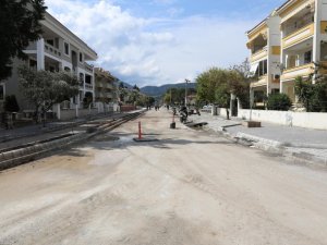 Marmaris Belediyesi hız kesmiyor