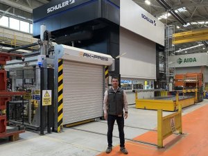 Ak-Pres’e prestijli ödül