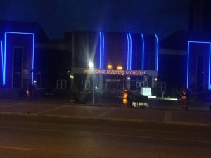 Yenişehir Belediyesi, ’Mavi Işık Yak Kampanyası’na destek verdi