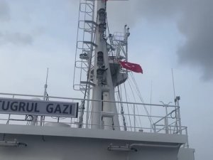 Bakan Dönmez ‘Ertuğrul Gazi’ gemisinin Türk Bayrağına kavuştuğunu duyurdu