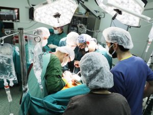 Kütahya’da kalp ameliyatında sıra dışı yöntem