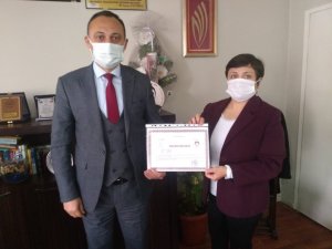 Başarı belgesiyle ödüllendirildiler