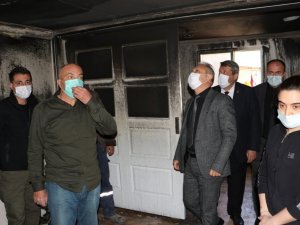 Büyükşehir, evleri yangında zarar gören vatandaşları yalnız bırakmadı