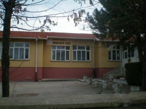 4 öğretmenin korona testi pozitif çıkınca yüz yüze eğitime ara verildi