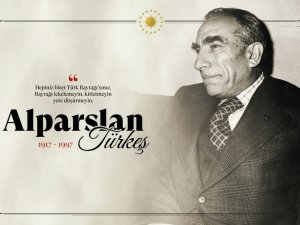 Cumhurbaşkanı Erdoğan, vefatının 24’üncü yılında Alparslan Türkeş’i andı