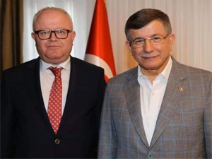 Gelecek Partisi eski İl Başkanı Yıldırım, yine kumar baskınında yakalandı