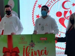 Aydın Gençlik Merkezi üyeleri Türkiye 2’ncisi oldu