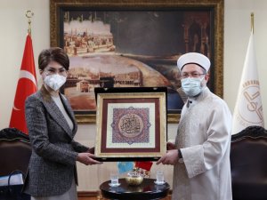 Diyanet İşleri Başkanı Erbaş, Kazakistanlı Bakan Balayeva’yı kabul etti