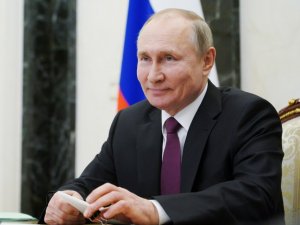 Putin: “Bırakalım Avrupalılar kendi sorunlarıyla uğraşsınlar”