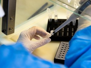 Sinovac aşısının koruyuculuğunu kanıtlayan profesörler aşıyı değerlendirdi