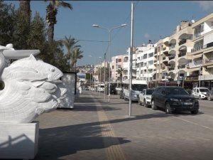 Kuşadası’nda hafta sonu sokaklar bomboş kaldı
