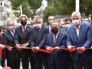 Menemen’de Türk Kızılay Attila İlhan Kan Alma Birimi törenle açıldı