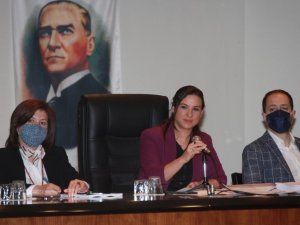 Başkan Sengel, pandemi nedeniyle zor durumda olan esnafa dikkat çekti
