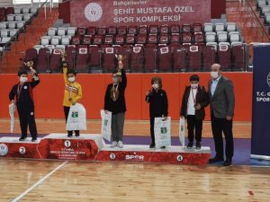 Yarışmalarla sportif becerilerinin farkına vardılar